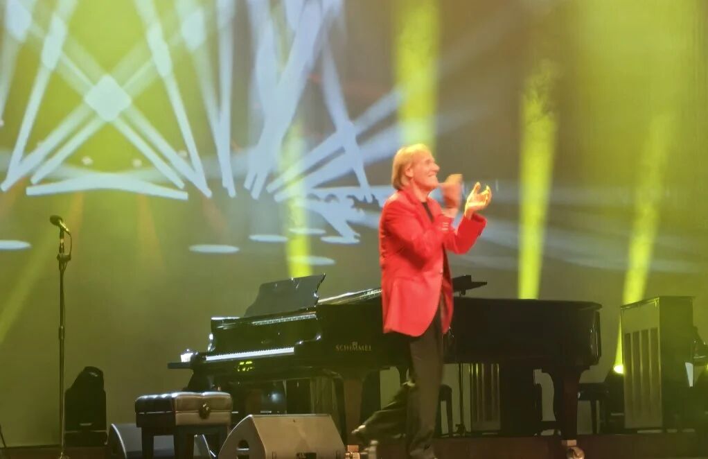 时光的琴键，与理查德·克莱德曼重逢在浪漫的旋律之海！